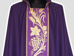 Simple chasuble